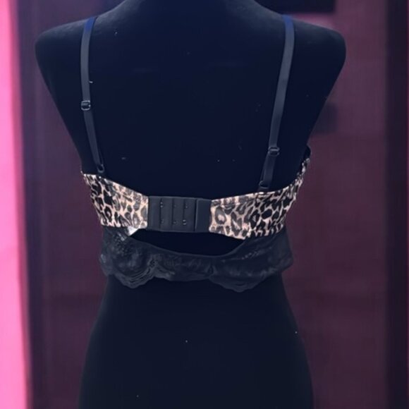 NWT- Victoria's Secret Very Sexy Satin Leopard Print Bralette - Picture 2 of 4